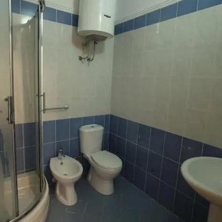 Tirent Apartment-beachfront At Shkembi I Kavajes Apartament *