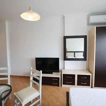 Tirent Apartment-beachfront At Shkembi I Kavajes * Durres